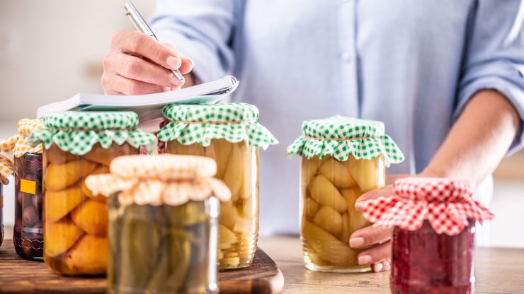 10 Tips For Traveling With Fermented Foods