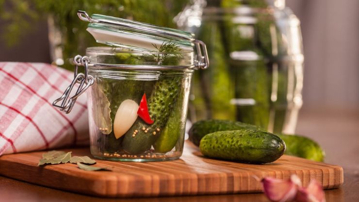 Recipe For Lacto-Fermented Crunchy Pickle With 5 Tips To Make It Delicious
