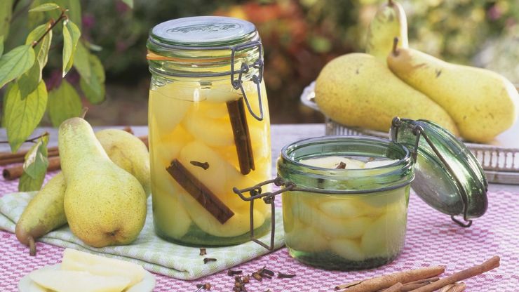 Delicious Recipe: How to Make Whole Brined Pears Easily