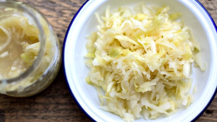 Citrus Hint Sauerkraut–An Easy Sauerkraut Recipe