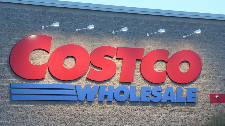 10 Smart Ways To Pay Less at Costco