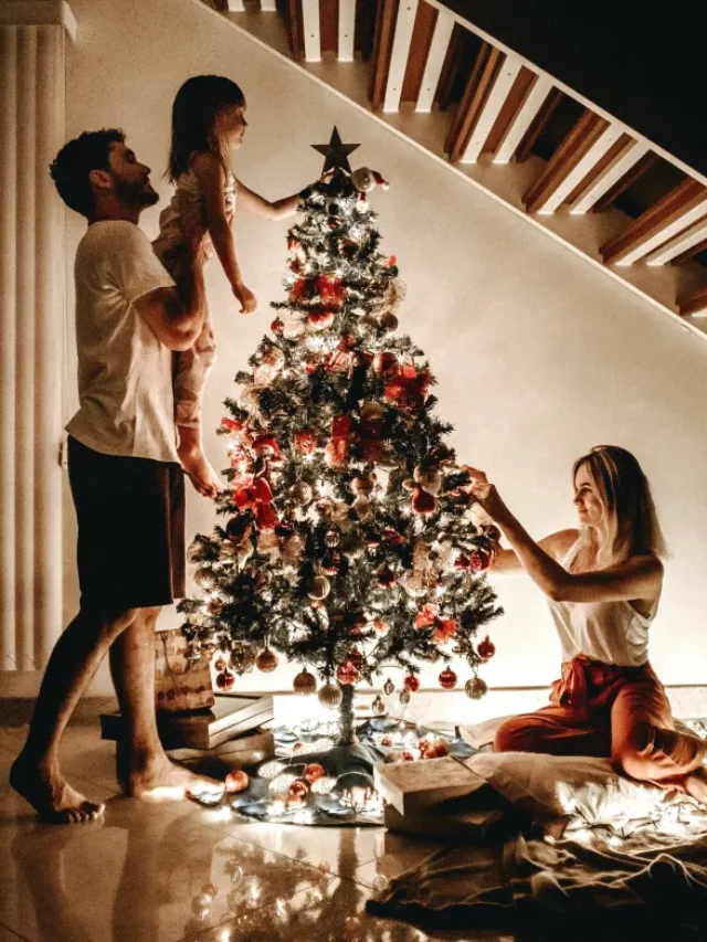 8 Christmas Decorating Ideas for the Happiest Holiday