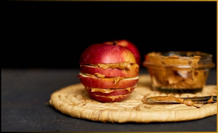 Apple Slices with Peanut Butter