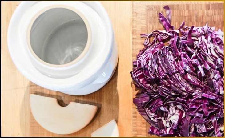 How to Make Sauerkraut from Chinese Cabbage