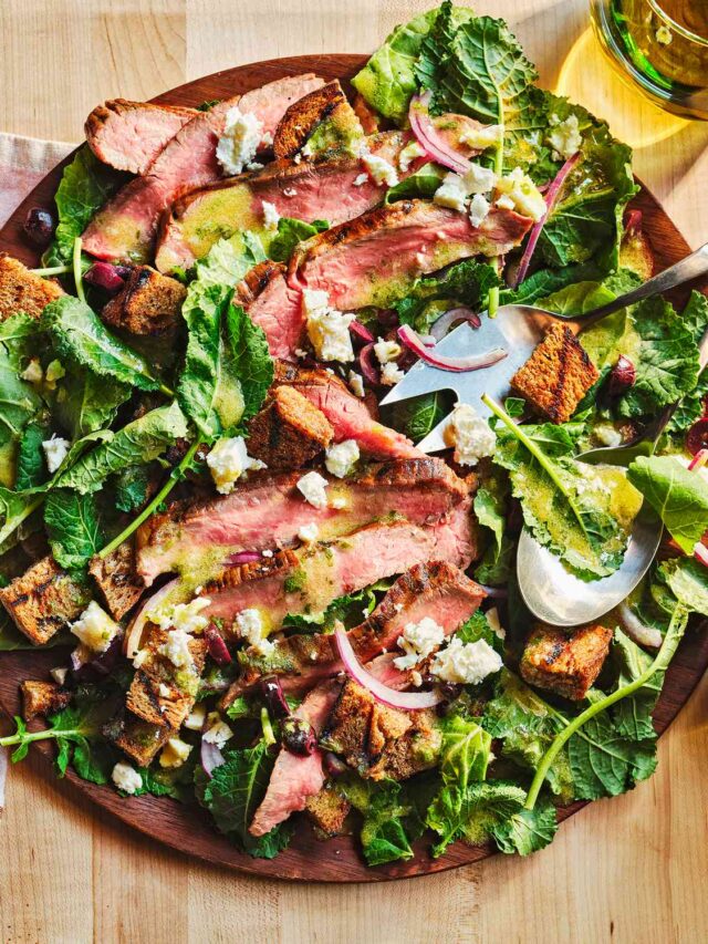 garlicky-grilled-steak-and-kale-salad-d9eb6a6256174ad986952bf858c8c4bb