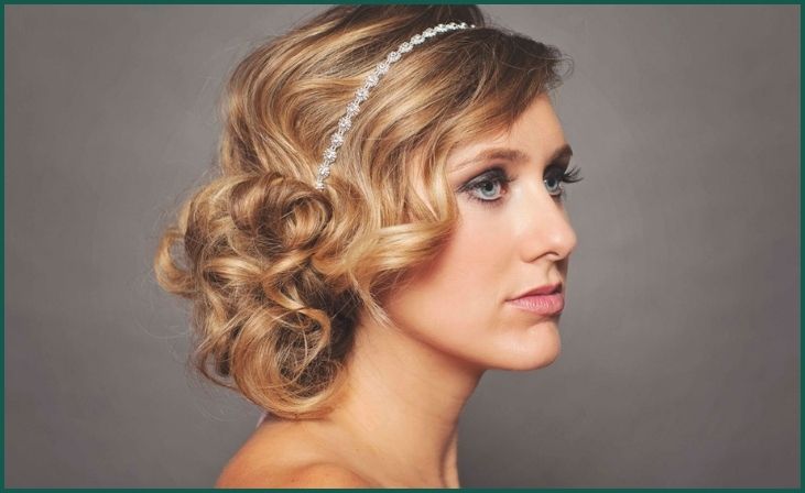Classic Headband with Loose Waves