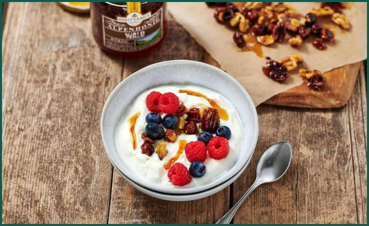 Greek Yogurt with Honey and Nuts: