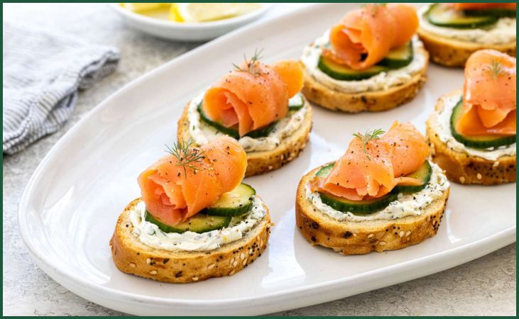 Crostini cá hồi hun khói