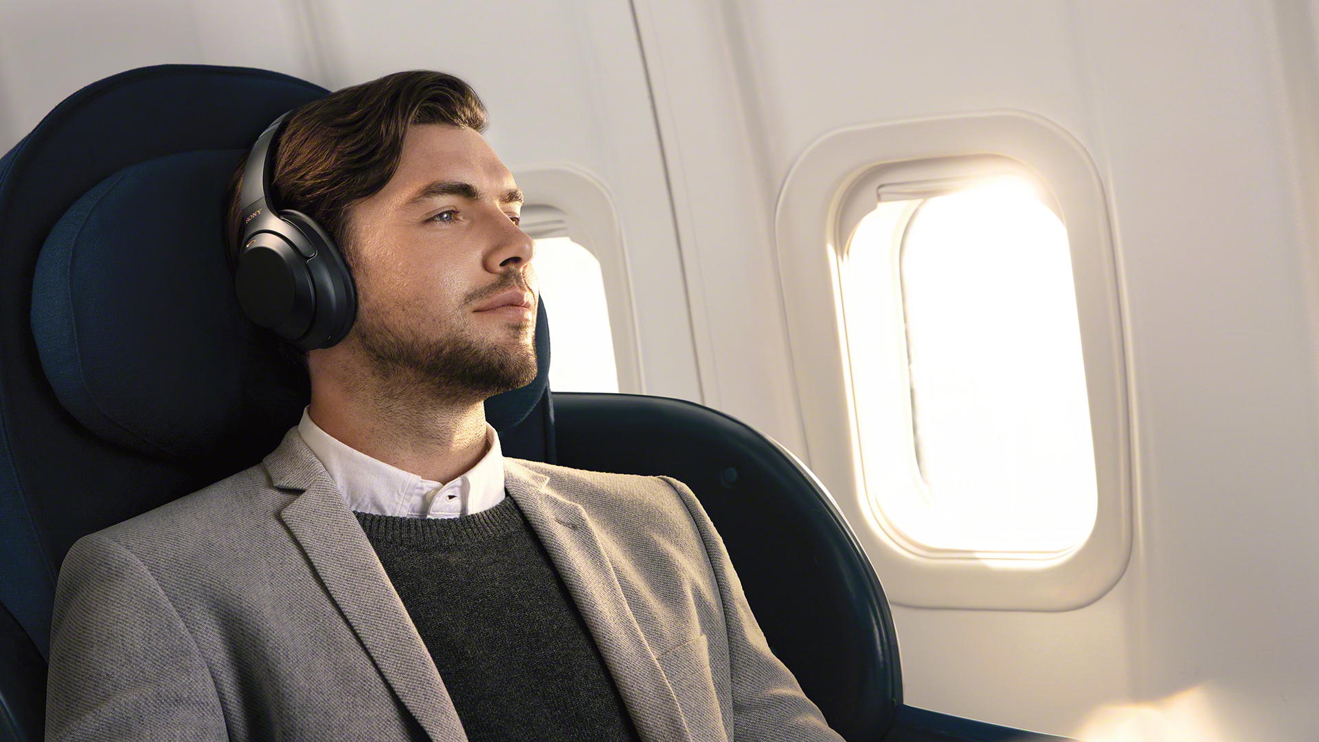 Can I Use Wireless Headphones on a Plane