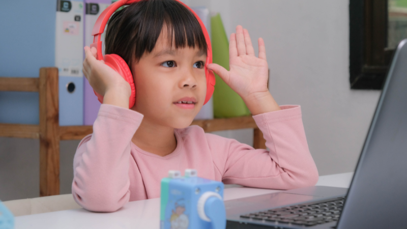 Kids Safe Wireless Headphones for School: What Every Parent Needs to Know